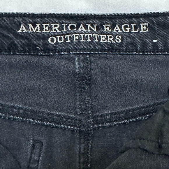 American Eagle Outfitters Distressed Destroyed Denim Miniskirt Button Fly Size 4 - Picture 5 of 7